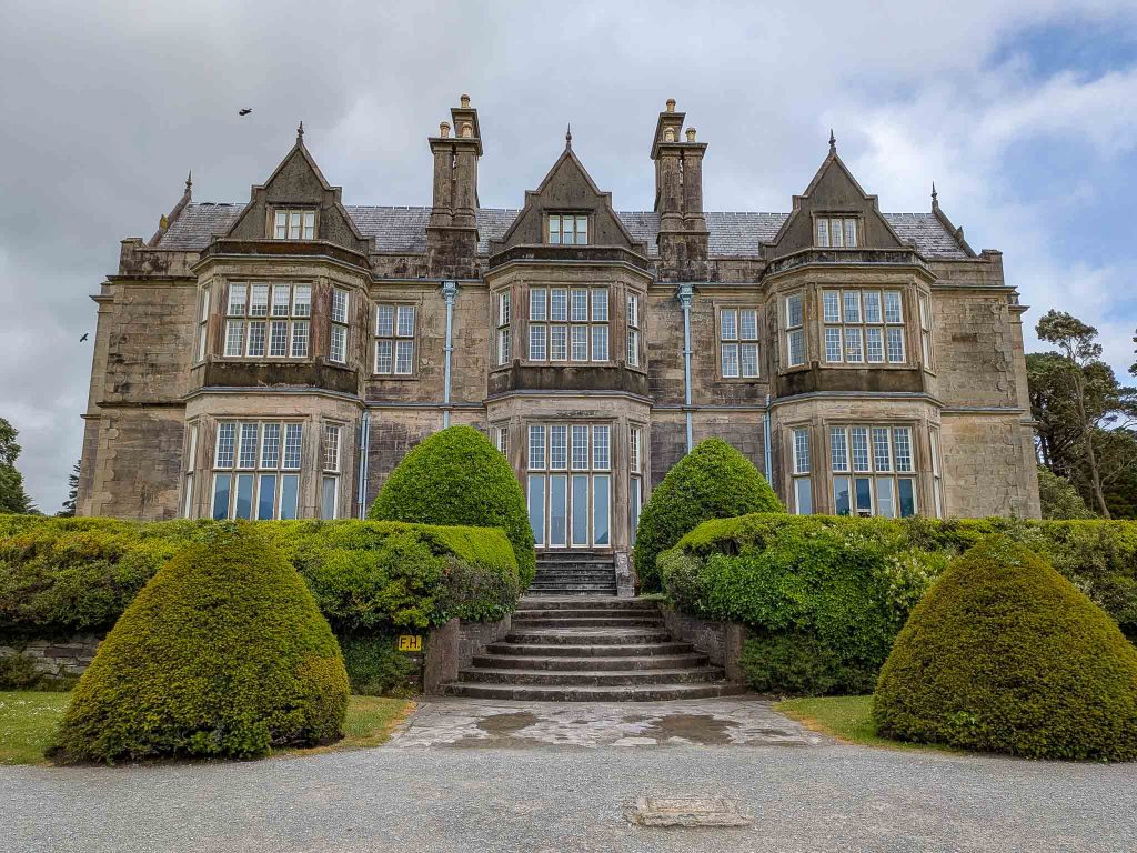 muckross house