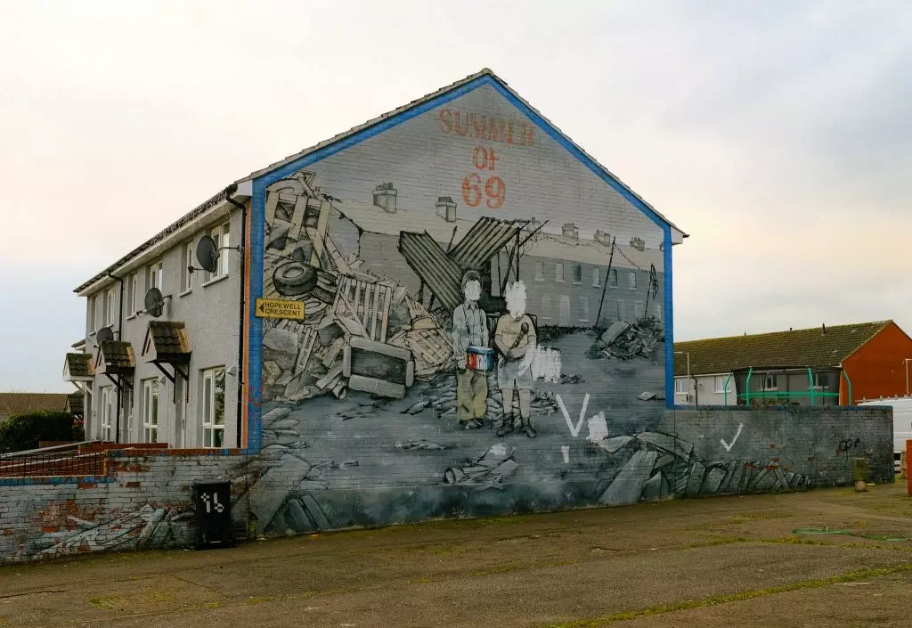 murals belfast