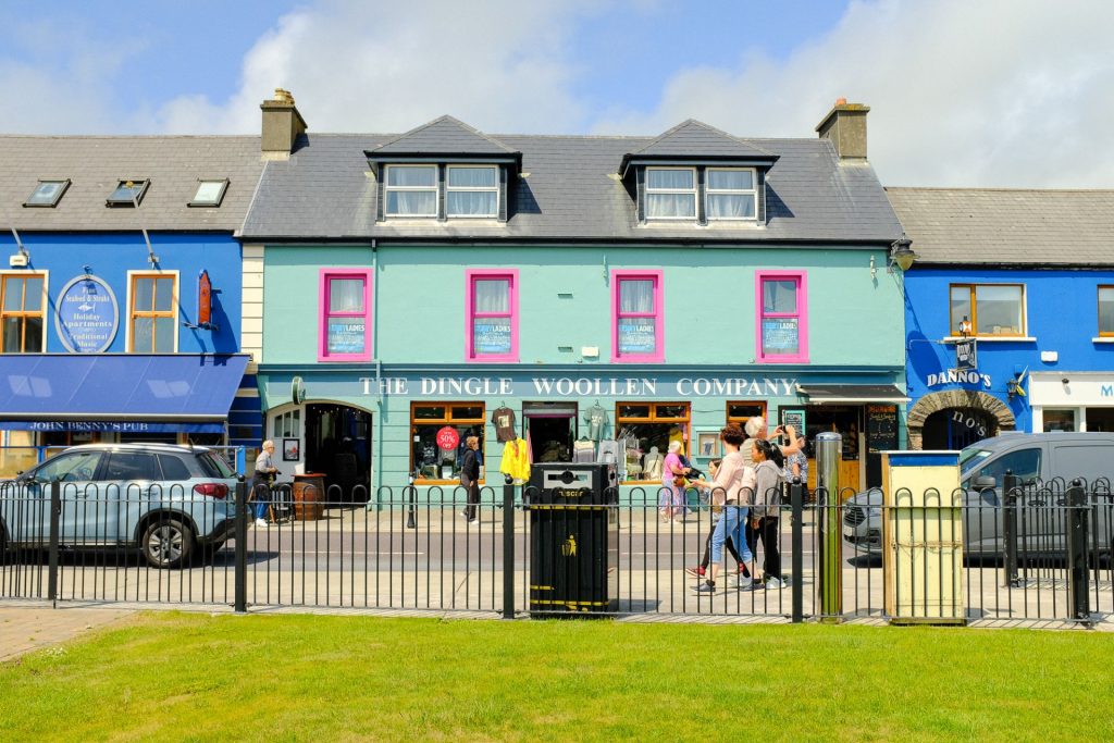 dingle ville colorée