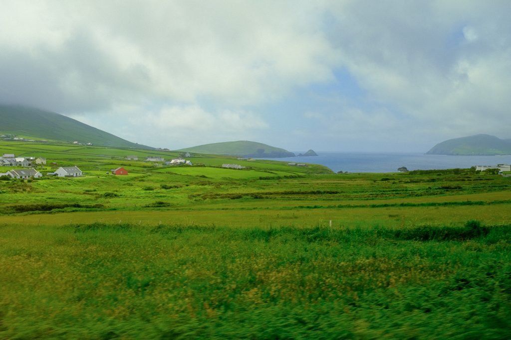 slea head drive village
